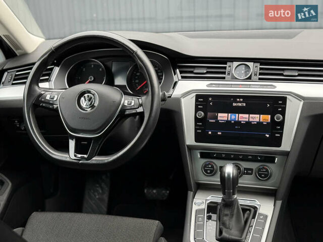 Сірий Фольксваген Пассат, об'ємом двигуна 1.97 л та пробігом 231 тис. км за 16950 $, фото 54 на Automoto.ua