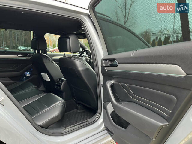 Серый Фольксваген Пассат, объемом двигателя 1.97 л и пробегом 193 тыс. км за 29900 $, фото 21 на Automoto.ua