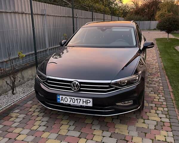 Серый Фольксваген Пассат, объемом двигателя 1.97 л и пробегом 188 тыс. км за 22500 $, фото 35 на Automoto.ua