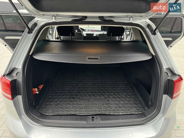 Серый Фольксваген Пассат, объемом двигателя 2 л и пробегом 281 тыс. км за 17100 $, фото 45 на Automoto.ua