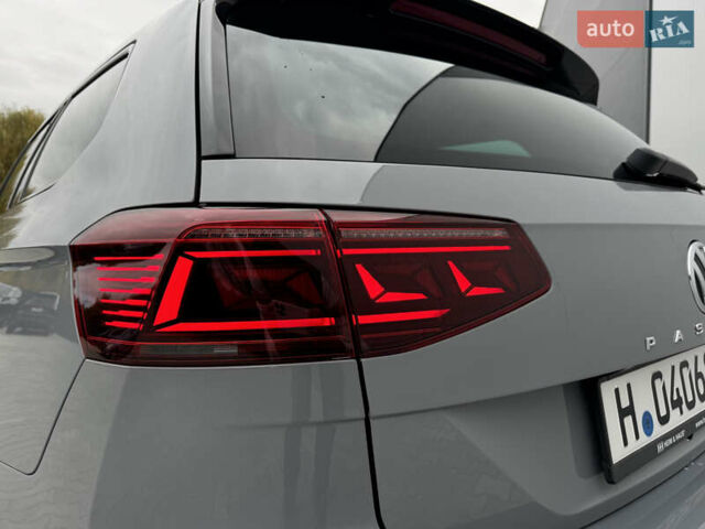 Сірий Фольксваген Пассат, об'ємом двигуна 2 л та пробігом 248 тис. км за 25800 $, фото 28 на Automoto.ua