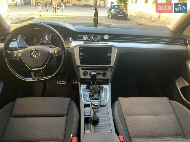 Серый Фольксваген Пассат, объемом двигателя 1.98 л и пробегом 263 тыс. км за 17350 $, фото 8 на Automoto.ua