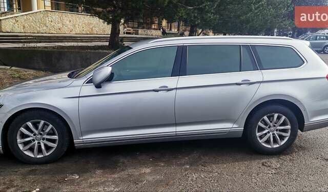 Серый Фольксваген Пассат, объемом двигателя 2 л и пробегом 245 тыс. км за 16700 $, фото 6 на Automoto.ua