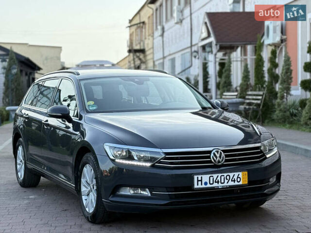 Серый Фольксваген Пассат, объемом двигателя 2 л и пробегом 247 тыс. км за 17400 $, фото 8 на Automoto.ua