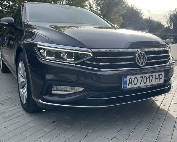 Серый Фольксваген Пассат, объемом двигателя 1.97 л и пробегом 188 тыс. км за 22500 $, фото 11 на Automoto.ua