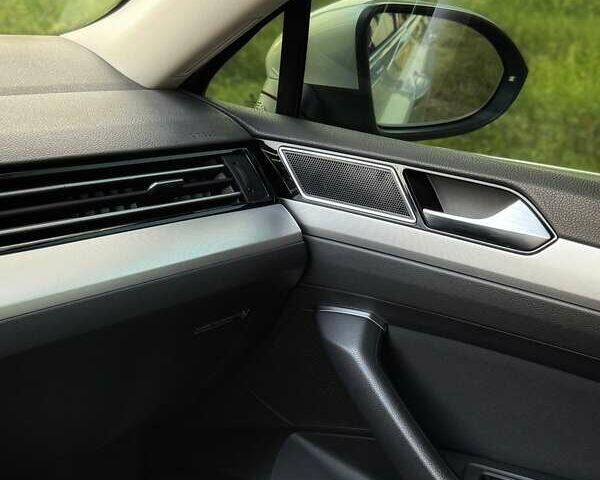 Серый Фольксваген Пассат, объемом двигателя 1.97 л и пробегом 148 тыс. км за 23200 $, фото 26 на Automoto.ua