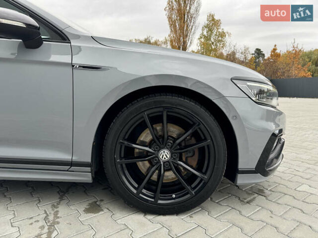 Сірий Фольксваген Пассат, об'ємом двигуна 2 л та пробігом 248 тис. км за 25800 $, фото 26 на Automoto.ua