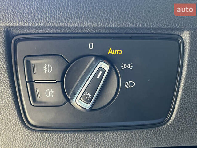 Серый Фольксваген Пассат, объемом двигателя 1.97 л и пробегом 276 тыс. км за 18200 $, фото 11 на Automoto.ua