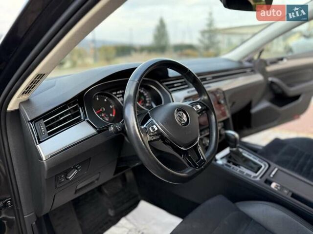 Сірий Фольксваген Пассат, об'ємом двигуна 1.6 л та пробігом 283 тис. км за 17750 $, фото 58 на Automoto.ua