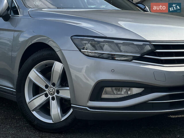 Сірий Фольксваген Пассат, об'ємом двигуна 2 л та пробігом 293 тис. км за 18200 $, фото 3 на Automoto.ua