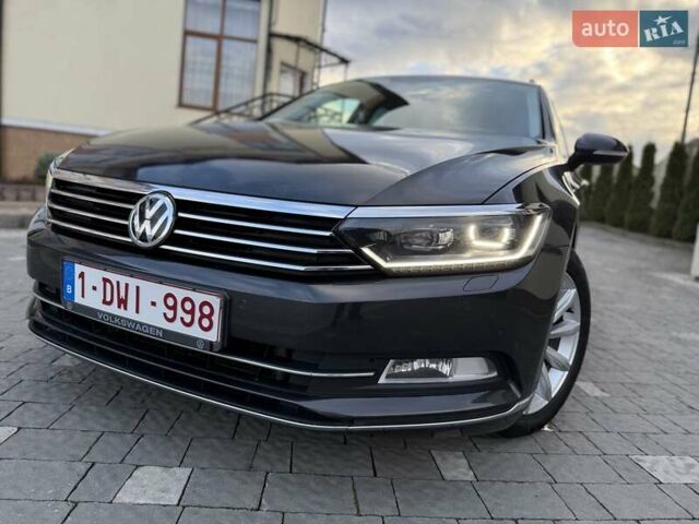 Сірий Фольксваген Пассат, об'ємом двигуна 1.6 л та пробігом 283 тис. км за 17750 $, фото 27 на Automoto.ua