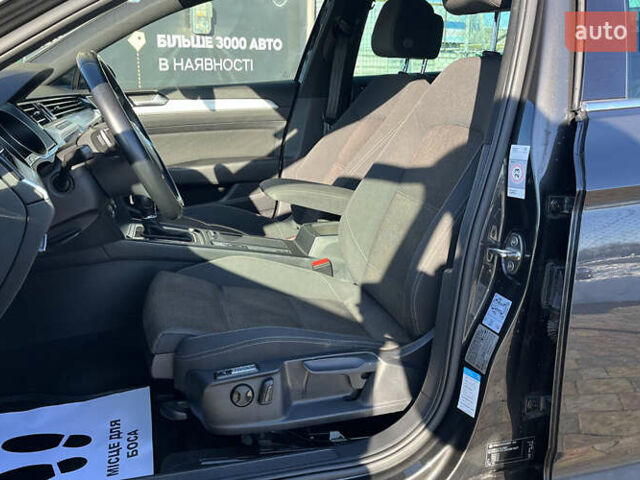 Серый Фольксваген Пассат, объемом двигателя 1.97 л и пробегом 276 тыс. км за 18200 $, фото 14 на Automoto.ua