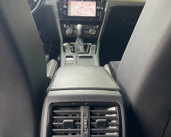 Сірий Фольксваген Пассат, об'ємом двигуна 1.97 л та пробігом 188 тис. км за 22500 $, фото 33 на Automoto.ua