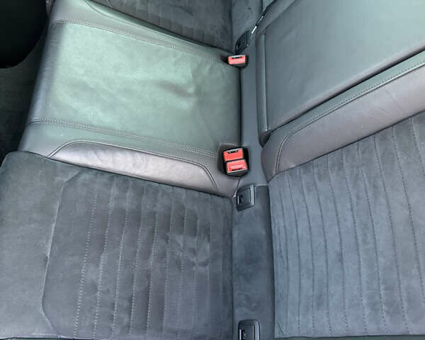 Сірий Фольксваген Пассат, об'ємом двигуна 1.6 л та пробігом 281 тис. км за 15999 $, фото 10 на Automoto.ua