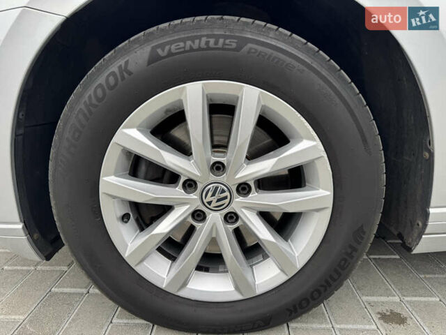 Сірий Фольксваген Пассат, об'ємом двигуна 2 л та пробігом 281 тис. км за 17500 $, фото 55 на Automoto.ua