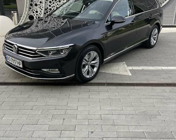 Серый Фольксваген Пассат, объемом двигателя 1.97 л и пробегом 188 тыс. км за 22500 $, фото 6 на Automoto.ua