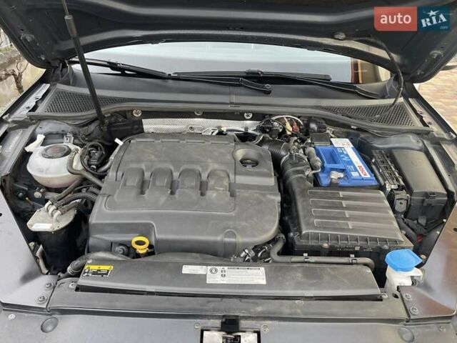 Серый Фольксваген Пассат, объемом двигателя 1.97 л и пробегом 188 тыс. км за 22500 $, фото 55 на Automoto.ua