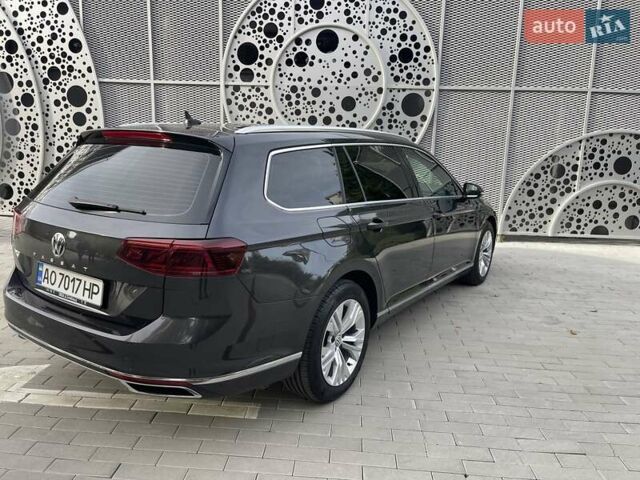 Серый Фольксваген Пассат, объемом двигателя 1.97 л и пробегом 188 тыс. км за 22500 $, фото 5 на Automoto.ua