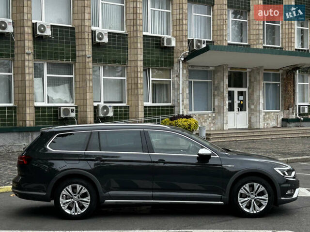 Серый Фольксваген Пассат, объемом двигателя 1.97 л и пробегом 259 тыс. км за 23999 $, фото 6 на Automoto.ua