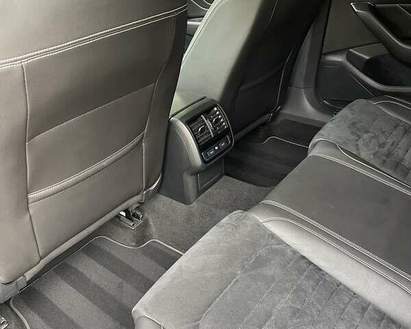 Серый Фольксваген Пассат, объемом двигателя 1.97 л и пробегом 188 тыс. км за 22500 $, фото 18 на Automoto.ua