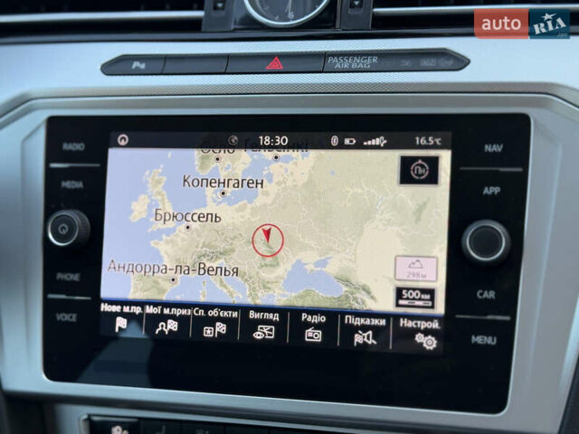 Серый Фольксваген Пассат, объемом двигателя 2 л и пробегом 247 тыс. км за 17400 $, фото 78 на Automoto.ua