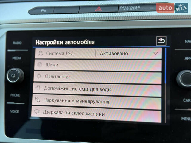 Серый Фольксваген Пассат, объемом двигателя 2 л и пробегом 247 тыс. км за 17400 $, фото 79 на Automoto.ua