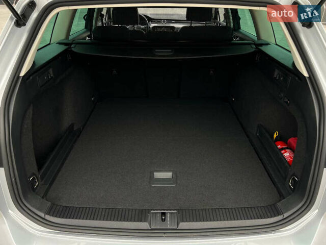 Сірий Фольксваген Пассат, об'ємом двигуна 1.97 л та пробігом 299 тис. км за 18450 $, фото 41 на Automoto.ua