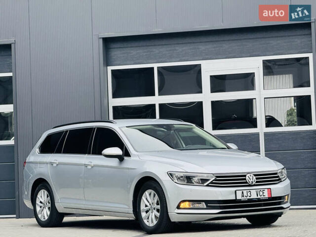 Сірий Фольксваген Пассат, об'ємом двигуна 2 л та пробігом 281 тис. км за 17500 $, фото 2 на Automoto.ua