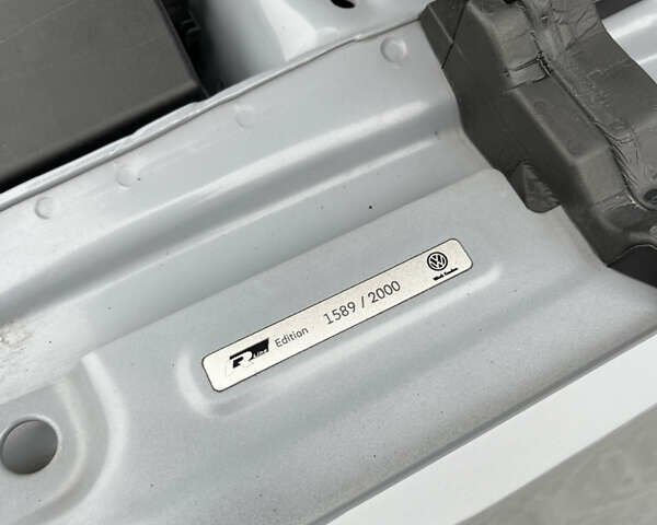 Серый Фольксваген Пассат, объемом двигателя 1.97 л и пробегом 193 тыс. км за 29900 $, фото 24 на Automoto.ua