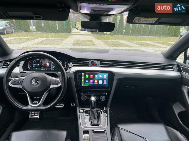 Серый Фольксваген Пассат, объемом двигателя 1.97 л и пробегом 193 тыс. км за 29900 $, фото 25 на Automoto.ua