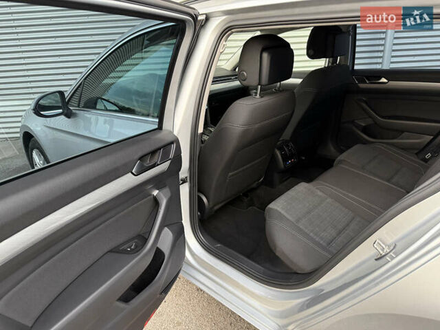 Серый Фольксваген Пассат, объемом двигателя 2 л и пробегом 205 тыс. км за 19500 $, фото 46 на Automoto.ua