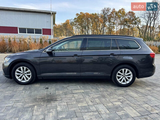 Серый Фольксваген Пассат, объемом двигателя 2 л и пробегом 170 тыс. км за 21900 $, фото 1 на Automoto.ua