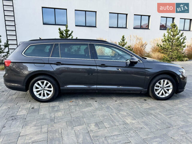 Серый Фольксваген Пассат, объемом двигателя 2 л и пробегом 178 тыс. км за 21900 $, фото 7 на Automoto.ua