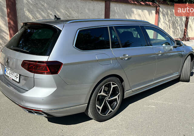 Серый Фольксваген Пассат, объемом двигателя 1.97 л и пробегом 176 тыс. км за 27900 $, фото 5 на Automoto.ua