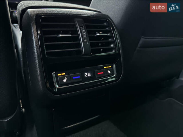 Серый Фольксваген Пассат, объемом двигателя 2 л и пробегом 220 тыс. км за 19800 $, фото 77 на Automoto.ua