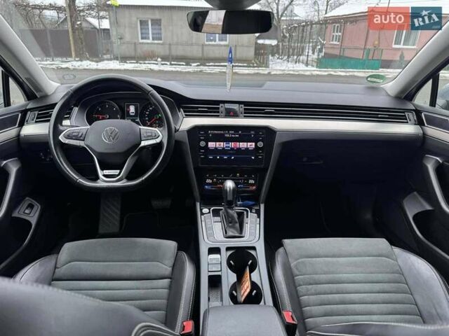 Серый Фольксваген Пассат, объемом двигателя 1.97 л и пробегом 203 тыс. км за 24000 $, фото 7 на Automoto.ua