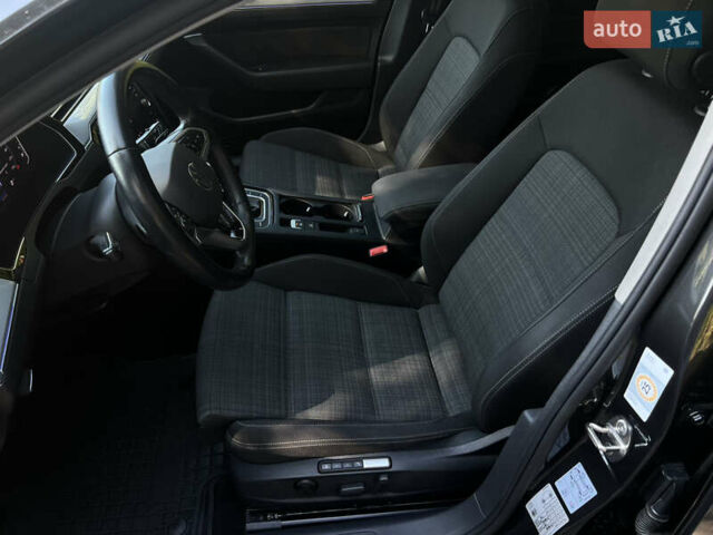 Серый Фольксваген Пассат, объемом двигателя 2 л и пробегом 171 тыс. км за 24500 $, фото 22 на Automoto.ua