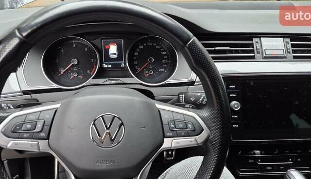 Серый Фольксваген Пассат, объемом двигателя 1.97 л и пробегом 207 тыс. км за 23900 $, фото 16 на Automoto.ua