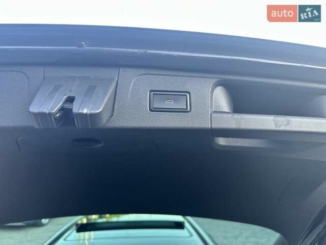 Серый Фольксваген Пассат, объемом двигателя 1.97 л и пробегом 188 тыс. км за 22700 $, фото 6 на Automoto.ua