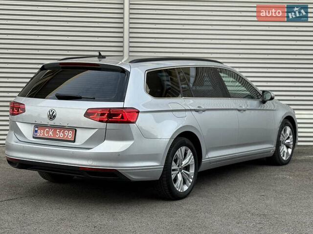Серый Фольксваген Пассат, объемом двигателя 2 л и пробегом 205 тыс. км за 19500 $, фото 20 на Automoto.ua