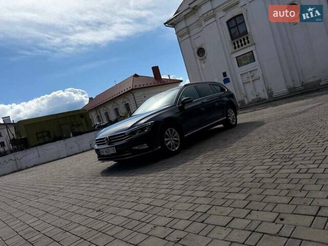 Фольксваген Пассат 2020 в Ужгороде на Automoto.ua Серый Фольксваген Пассат, объемом двигателя 1.97 л и пробегом 190 тыс. км за 20999 $, фото 41 на Automoto.ua