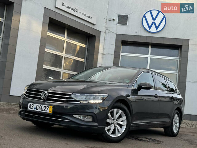 Серый Фольксваген Пассат, объемом двигателя 2 л и пробегом 220 тыс. км за 19800 $, фото 99 на Automoto.ua