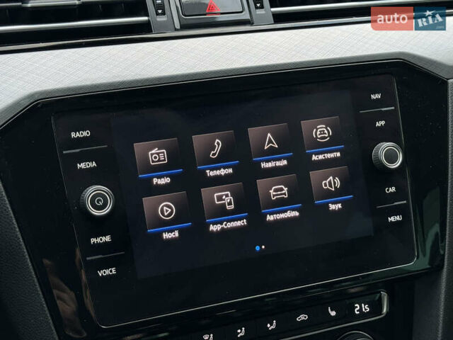 Серый Фольксваген Пассат, объемом двигателя 2 л и пробегом 220 тыс. км за 19800 $, фото 53 на Automoto.ua