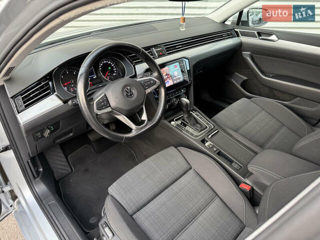 Серый Фольксваген Пассат, объемом двигателя 2 л и пробегом 205 тыс. км за 19500 $, фото 52 на Automoto.ua