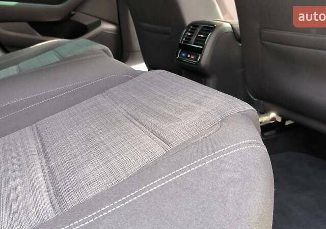 Серый Фольксваген Пассат, объемом двигателя 2 л и пробегом 162 тыс. км за 26000 $, фото 13 на Automoto.ua