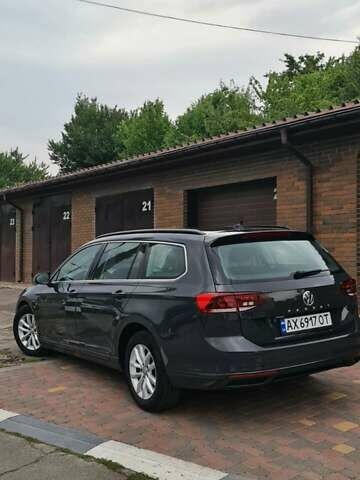 Серый Фольксваген Пассат, объемом двигателя 1.97 л и пробегом 208 тыс. км за 23000 $, фото 7 на Automoto.ua