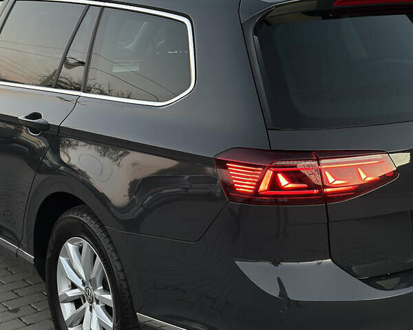 Сірий Фольксваген Пассат, об'ємом двигуна 1.97 л та пробігом 191 тис. км за 21200 $, фото 8 на Automoto.ua