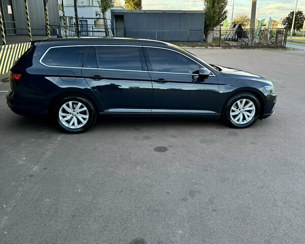 Серый Фольксваген Пассат, объемом двигателя 1.97 л и пробегом 265 тыс. км за 22300 $, фото 2 на Automoto.ua