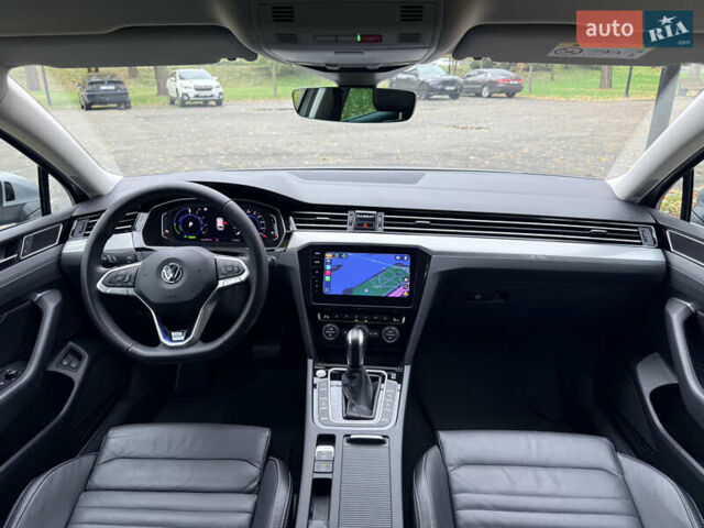 Серый Фольксваген Пассат, объемом двигателя 1.4 л и пробегом 111 тыс. км за 24700 $, фото 51 на Automoto.ua