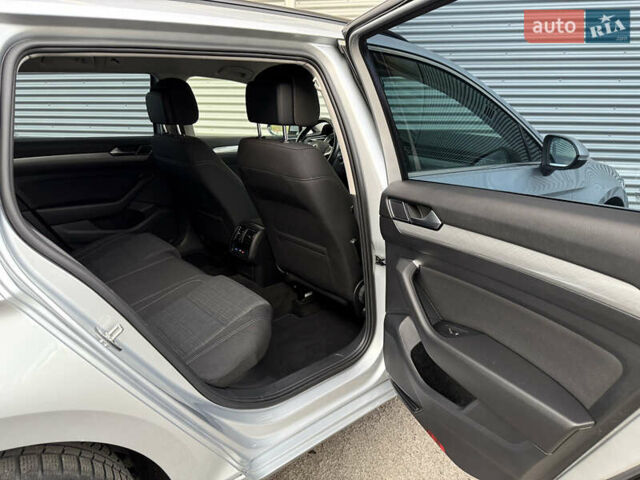 Серый Фольксваген Пассат, объемом двигателя 2 л и пробегом 205 тыс. км за 19500 $, фото 30 на Automoto.ua